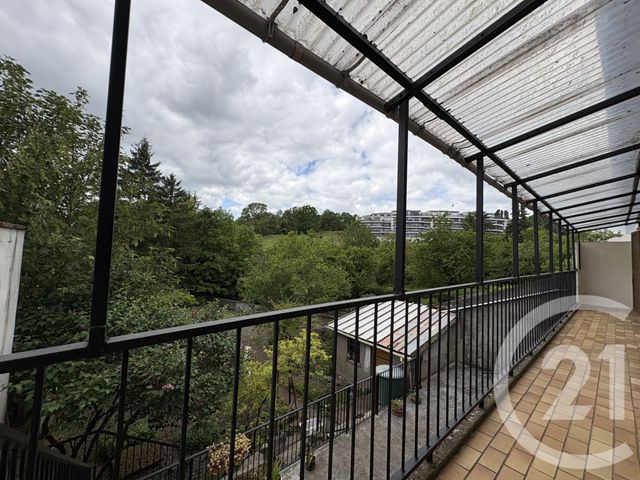 Appartement F5 &agrave; louer - 5 pi&egrave;ces - 142,96 m2 - St Julien Les Metz - 57 - LORRAINE