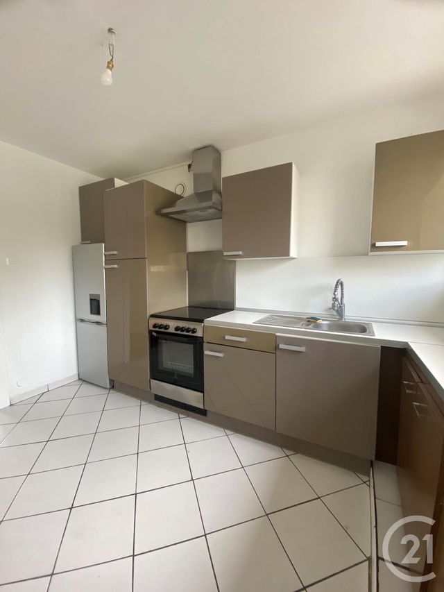 Appartement F5 &agrave; louer - 5 pi&egrave;ces - 81,67 m2 - Metz - 57 - LORRAINE