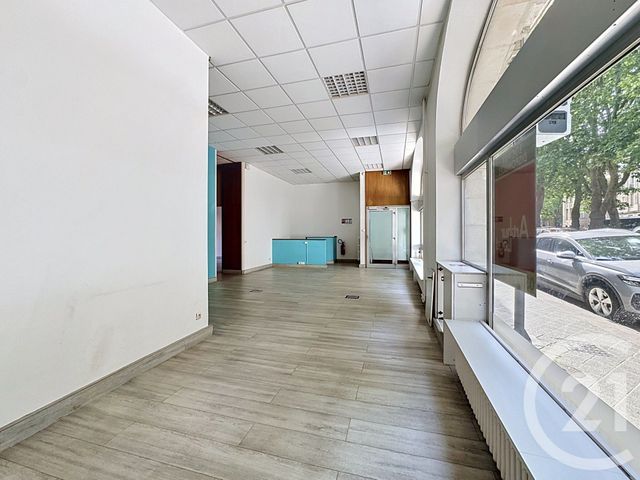 Local commercial à louer - 146.0 m2 - 57 - Moselle