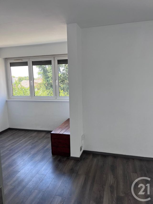 Appartement F3 &agrave; louer - 3 pi&egrave;ces - 75,87 m2 - Le Ban St Martin - 57 - LORRAINE