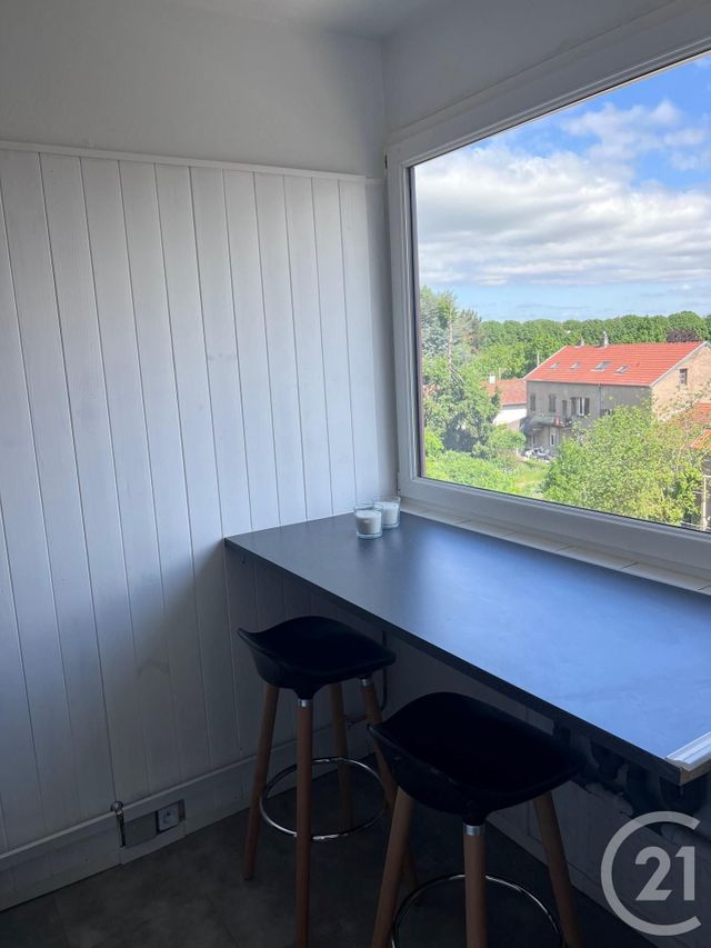 Appartement F3 &agrave; louer - 3 pi&egrave;ces - 75,87 m2 - Le Ban St Martin - 57 - LORRAINE