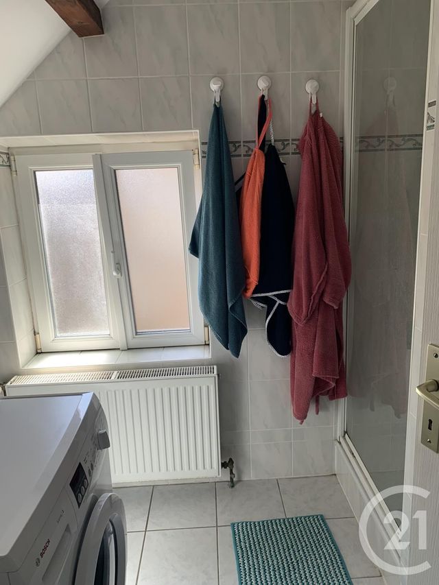 Appartement F3 &agrave; louer - 2 pi&egrave;ces - 37,69 m2 - Metz - 57 - LORRAINE
