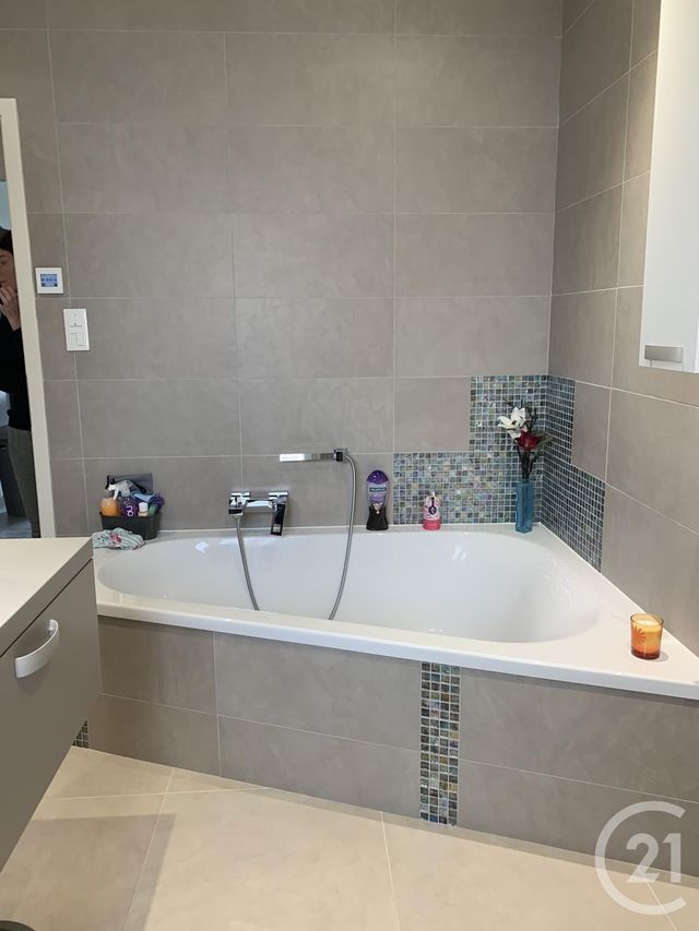 Maison &agrave; louer - 6 pi&egrave;ces - 97,45 m2 - Ste Barbe - 57 - LORRAINE