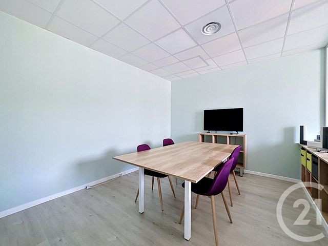 Local commercial à louer - 132.43 m2 - 57 - Moselle