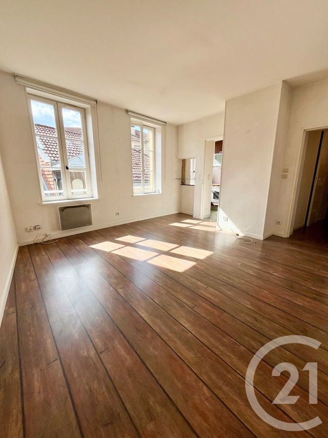 Appartement &agrave; louer - 2 pi&egrave;ces - 45,20 m2 - Metz - 57 - LORRAINE