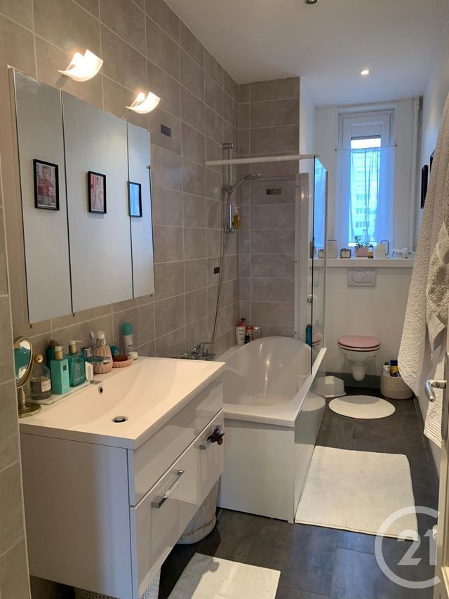 Appartement F2 &agrave; louer - 2 pi&egrave;ces - 57,41 m2 - Metz - 57 - LORRAINE