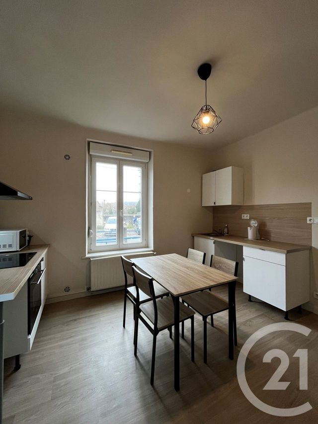 Appartement F3 &agrave; louer - 3 pi&egrave;ces - 69,21 m2 - Pagny Sur Moselle - 54 - LORRAINE
