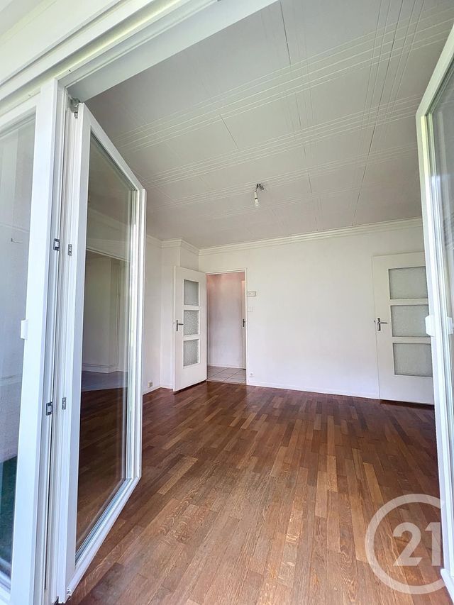 Appartement F4 &agrave; louer - 3 pi&egrave;ces - 71,03 m2 - Joeuf - 54 - LORRAINE