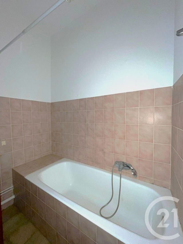 Appartement F2 &agrave; louer - 2 pi&egrave;ces - 42,34 m2 - Ste Marie Aux Chenes - 57 - LORRAINE