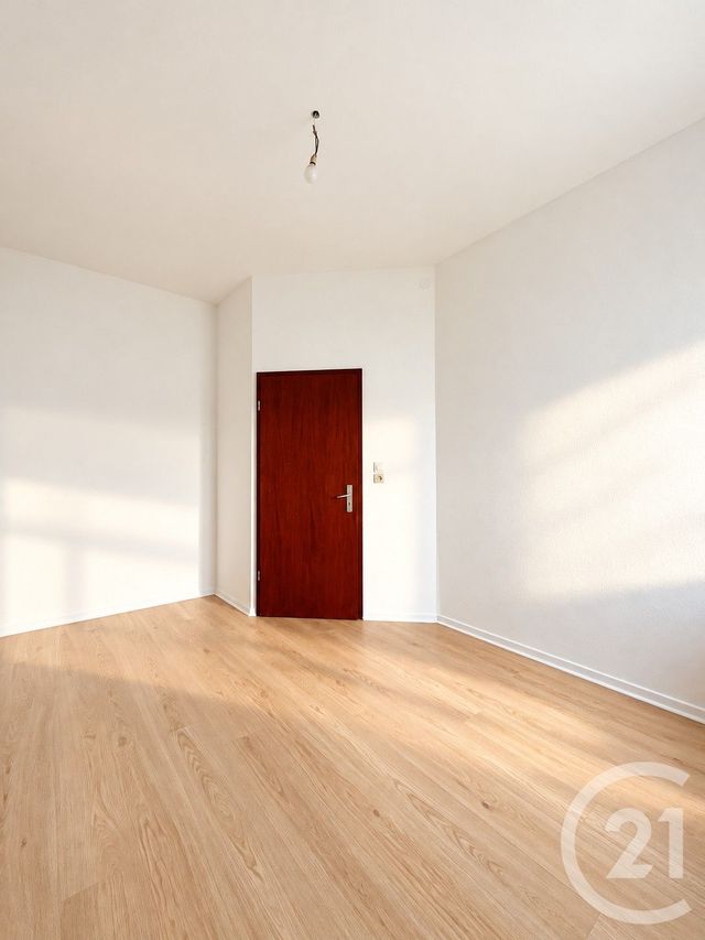 Appartement F2 &agrave; louer - 2 pi&egrave;ces - 42,34 m2 - Ste Marie Aux Chenes - 57 - LORRAINE