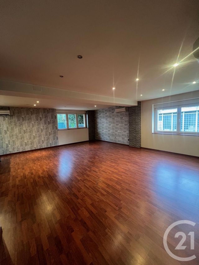 Appartement F4 &agrave; louer - 4 pi&egrave;ces - 102,44 m2 - Boulay Moselle - 57 - LORRAINE