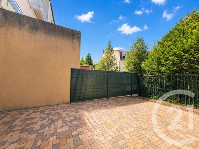 Appartement F4 &agrave; louer - 4 pi&egrave;ces - 102,44 m2 - Boulay Moselle - 57 - LORRAINE