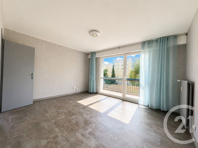 Appartement F2 &agrave; louer - 2 pi&egrave;ces - 40,51 m2 - Metz - 57 - LORRAINE