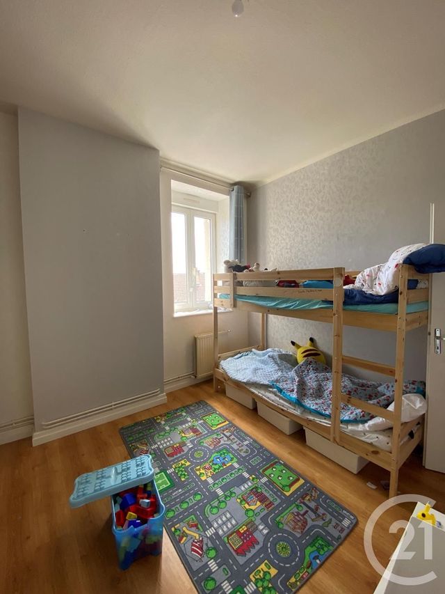 Appartement F4 &agrave; louer - 4 pi&egrave;ces - 100 m2 - Auboue - 54 - LORRAINE