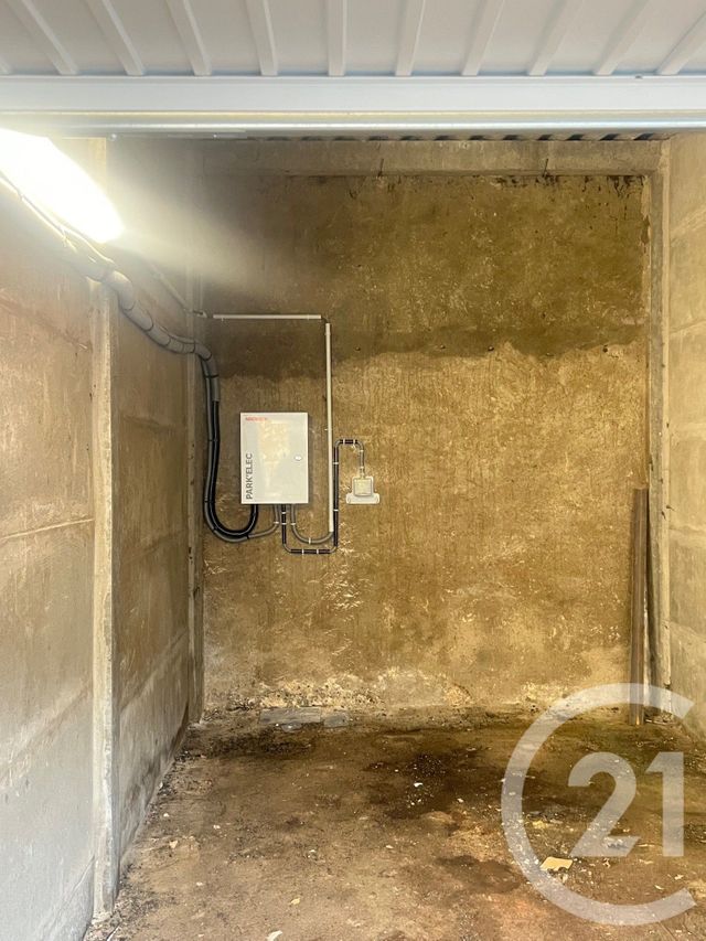 Parking &agrave; louer - 15 m2 - Metz - 57 - LORRAINE