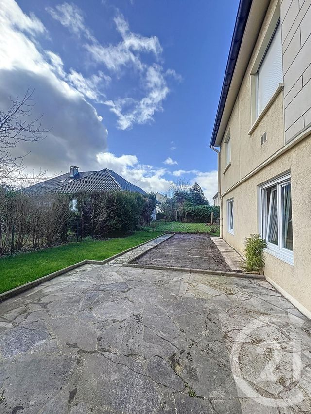Maison &agrave; louer - 6 pi&egrave;ces - 125,83 m2 - Moulins Les Metz - 57 - LORRAINE