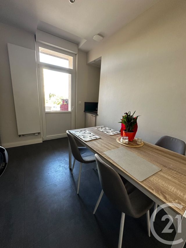 Appartement F2 &agrave; louer - 2 pi&egrave;ces - 56,78 m2 - Metz - 57 - LORRAINE