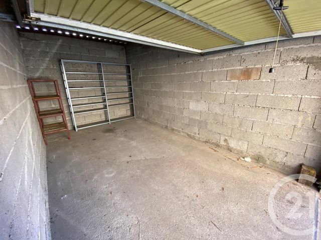Parking &agrave; louer - 15 m2 - Jarny - 54 - LORRAINE