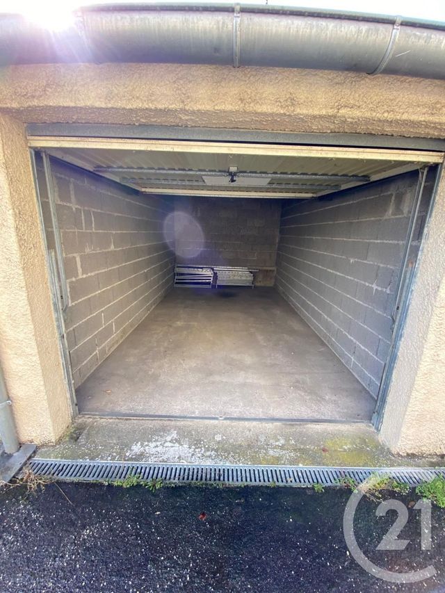 Parking &agrave; louer - 15 m2 - Jarny - 54 - LORRAINE