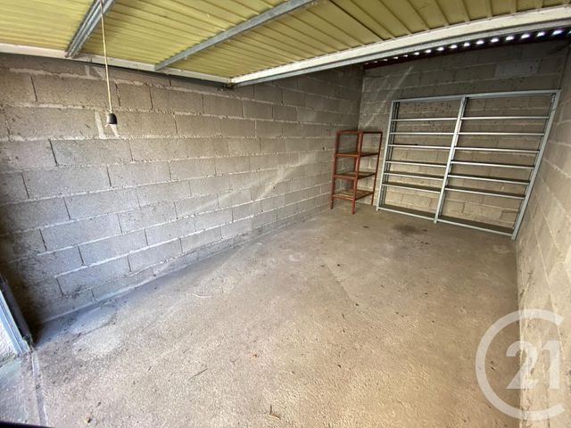Parking &agrave; louer - 15 m2 - Jarny - 54 - LORRAINE