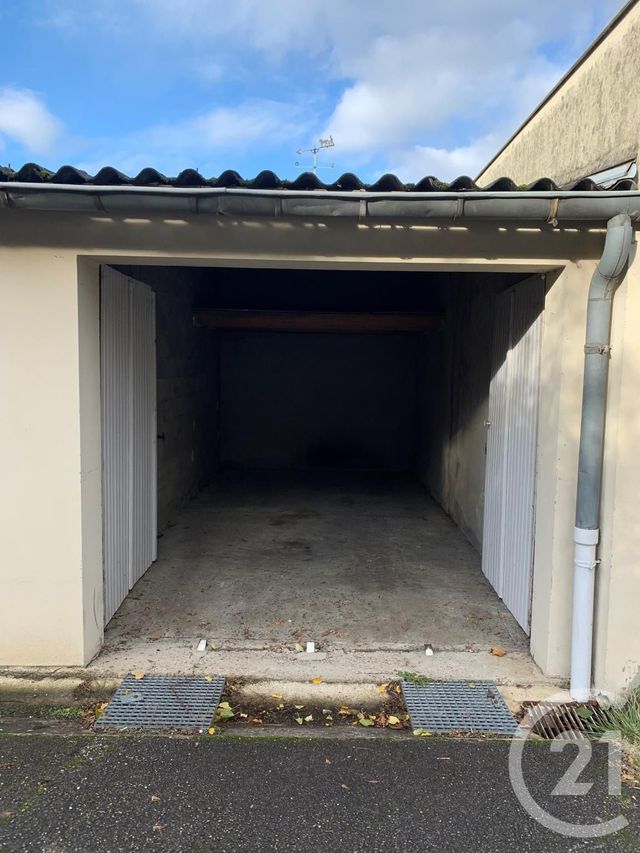 Parking &agrave; louer - 16 m2 - Metz - 57 - LORRAINE