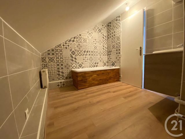 Maison &agrave; louer - 3 pi&egrave;ces - 78,82 m2 - Malancourt La Montagne - 57 - LORRAINE