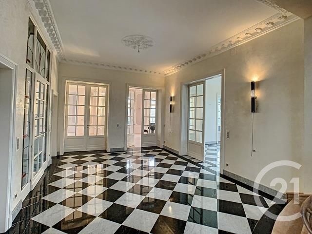 Maison &agrave; vendre - 19 pi&egrave;ces - 675 m2 - Metz - 57 - LORRAINE