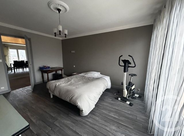 Appartement F3 &agrave; louer - 3 pi&egrave;ces - 87,56 m2 - Remiremont - 88 - LORRAINE