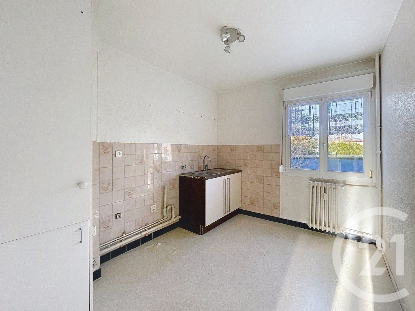 Appartement F4 à vendre - 4 pièces - 66 m2 - Le Thillot - 88 - LORRAINE — 3