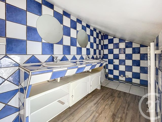 Appartement F4 à vendre - 5 pièces - 88,54 m2 - Remiremont - 88 - LORRAINE