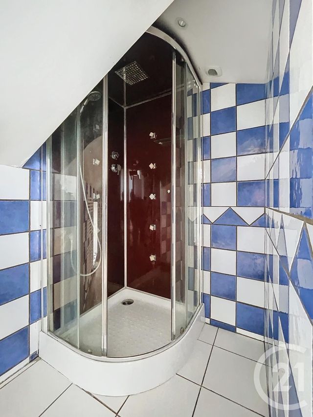 Appartement F4 à vendre - 5 pièces - 88,54 m2 - Remiremont - 88 - LORRAINE