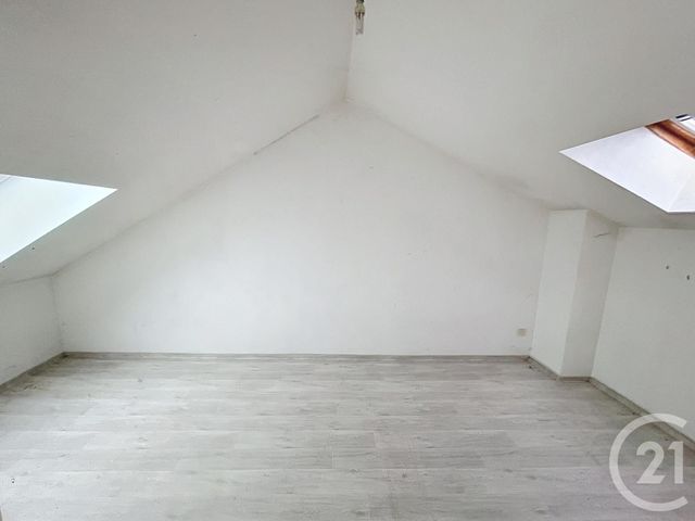 Appartement F4 à vendre - 4 pièces - 99,50 m2 - Remiremont - 88 - LORRAINE
