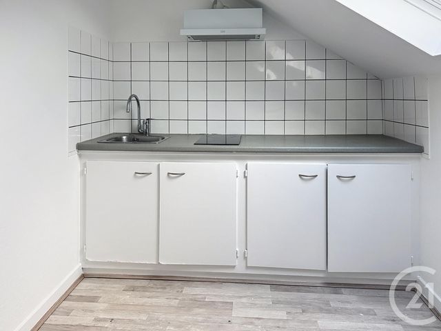 Appartement F1 à louer - 1 pièce - 31,36 m2 - Remiremont - 88 - LORRAINE
