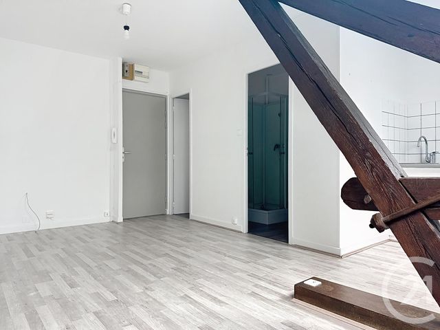 Appartement F1 à louer - 1 pièce - 31,36 m2 - Remiremont - 88 - LORRAINE