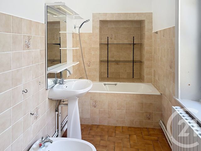 Appartement &agrave; vendre - 6 pi&egrave;ces - 143 m2 - Remiremont - 88 - LORRAINE