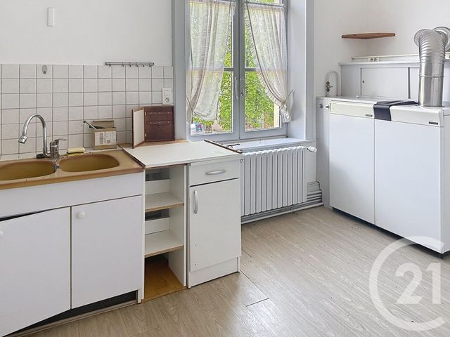 Appartement &agrave; vendre - 6 pi&egrave;ces - 143 m2 - Remiremont - 88 - LORRAINE