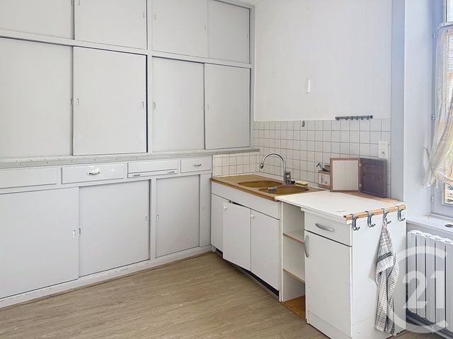 Appartement &agrave; vendre - 6 pi&egrave;ces - 143 m2 - Remiremont - 88 - LORRAINE