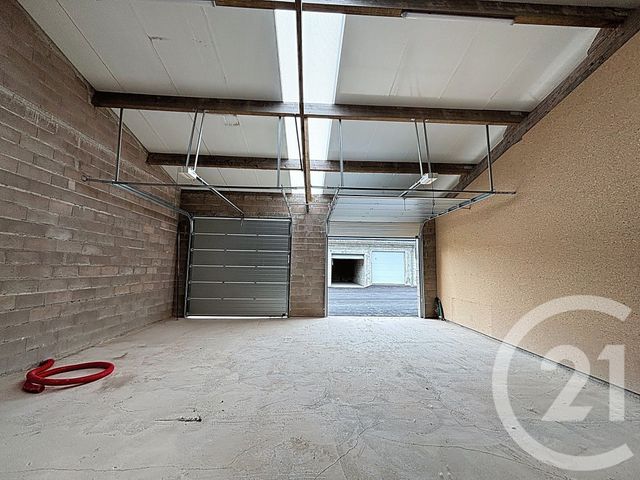 Local commercial à louer - 73.86 m2 - 88 - Vosges