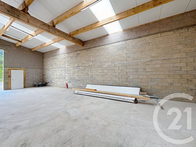 Local commercial à louer - 117.32 m2 - 88 - Vosges