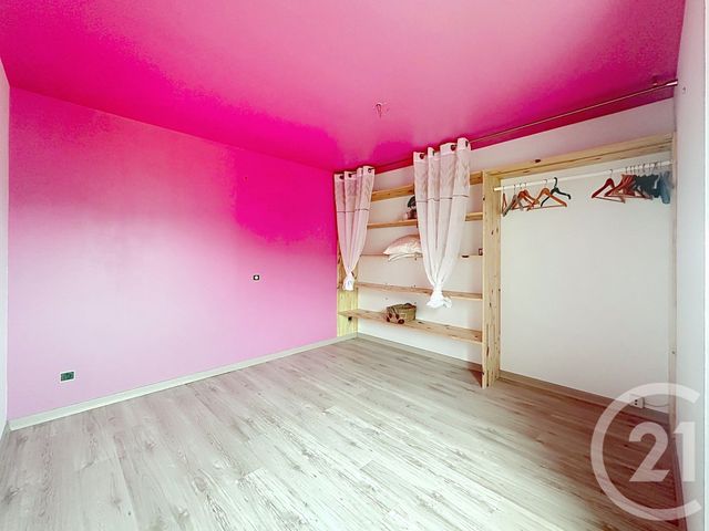 Maison &agrave; louer - 4 pi&egrave;ces - 75,12 m2 - Remiremont - 88 - LORRAINE