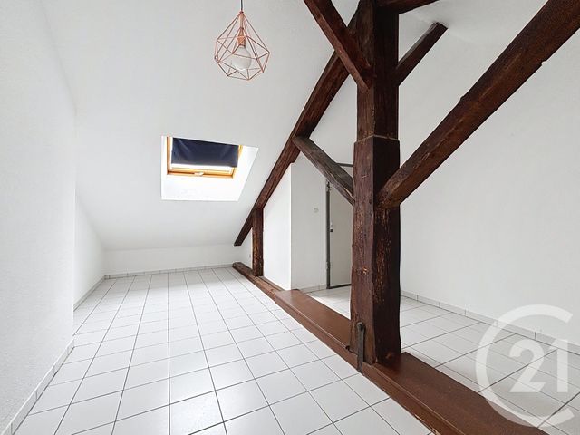 Appartement F2 &agrave; louer - 2 pi&egrave;ces - 53,56 m2 - Remiremont - 88 - LORRAINE