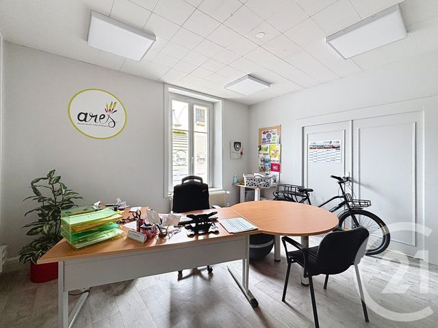Bureaux à louer - 78.71 m2 - 88 - Vosges