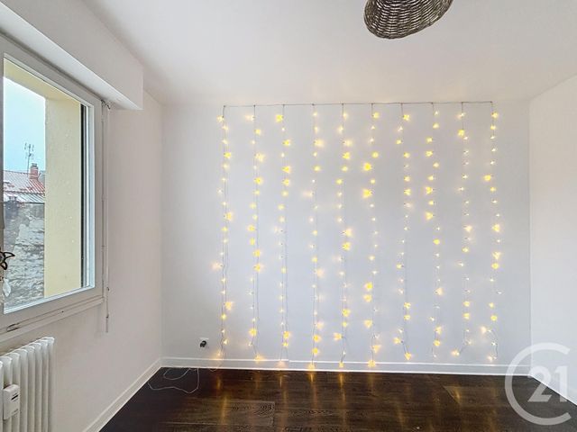 Appartement F3 &agrave; louer - 3 pi&egrave;ces - 65 m2 - Remiremont - 88 - LORRAINE