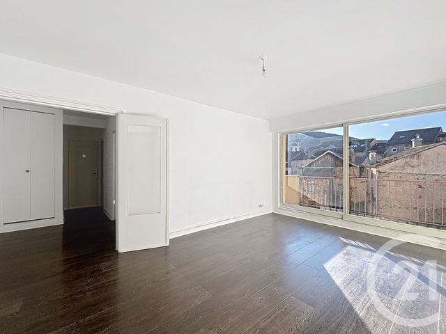 Appartement F3 &agrave; louer - 3 pi&egrave;ces - 65 m2 - Remiremont - 88 - LORRAINE