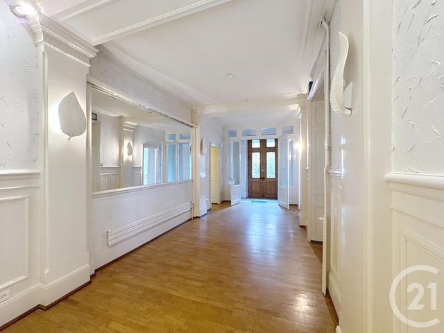 Appartement F4 à louer - 4 pièces - 178,52 m2 - Remiremont - 88 - LORRAINE