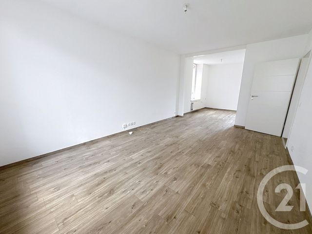 Appartement F3 à louer - 3 pièces - 79,46 m2 - Remiremont - 88 - LORRAINE