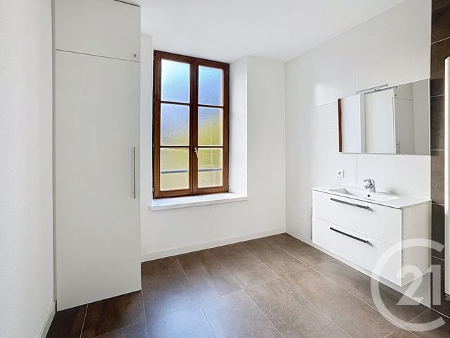 Appartement F3 à louer - 3 pièces - 79,46 m2 - Remiremont - 88 - LORRAINE