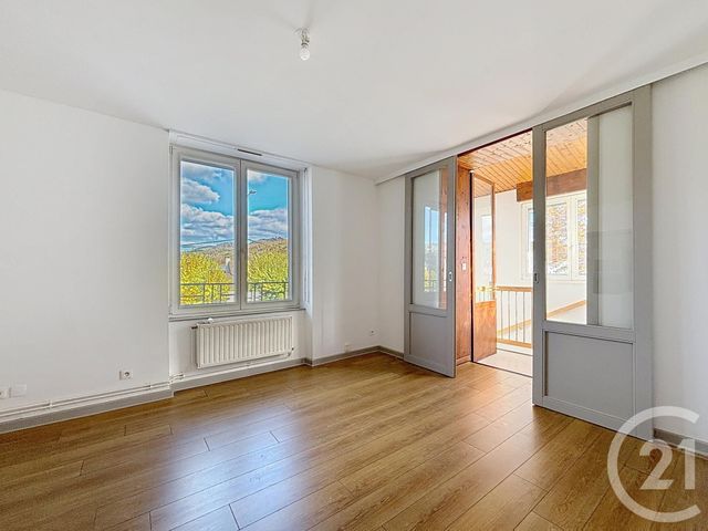 Appartement F5 à louer - 5 pièces - 91 m2 - Le Thillot - 88 - LORRAINE