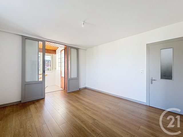 Appartement F5 à louer - 5 pièces - 91 m2 - Le Thillot - 88 - LORRAINE