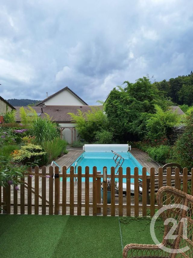 Appartement F6 à vendre - 8 pièces - 201,14 m2 - Remiremont - 88 - LORRAINE